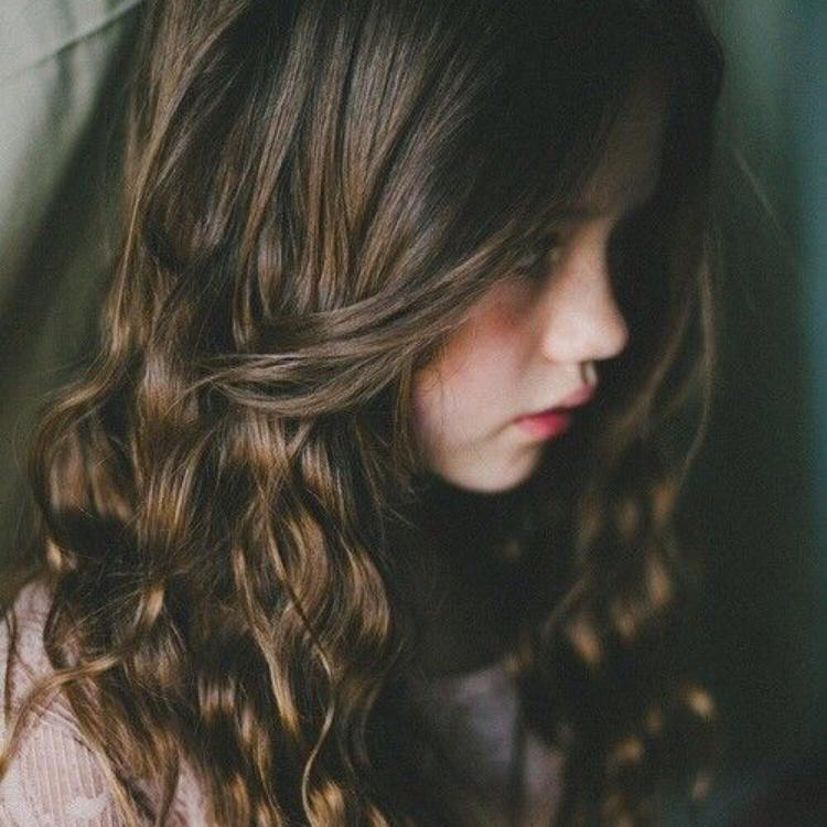 6686体育海外作者Naomi