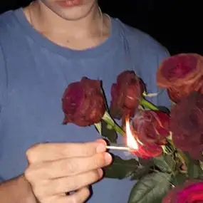 6686体育首席作者随风而去