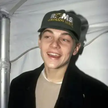 6686体育钻石作者Alexander