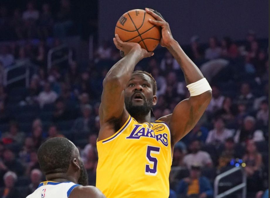 艾顿谈对位文班：感觉像和怪物交手，守卫他需要全队齐心协力