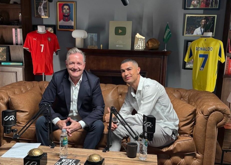 C罗专访第二部分话题：谈缺席若塔葬礼，世杯赛和历史最佳