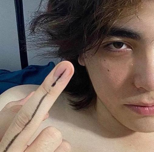 6686体育铜牌作者Opal