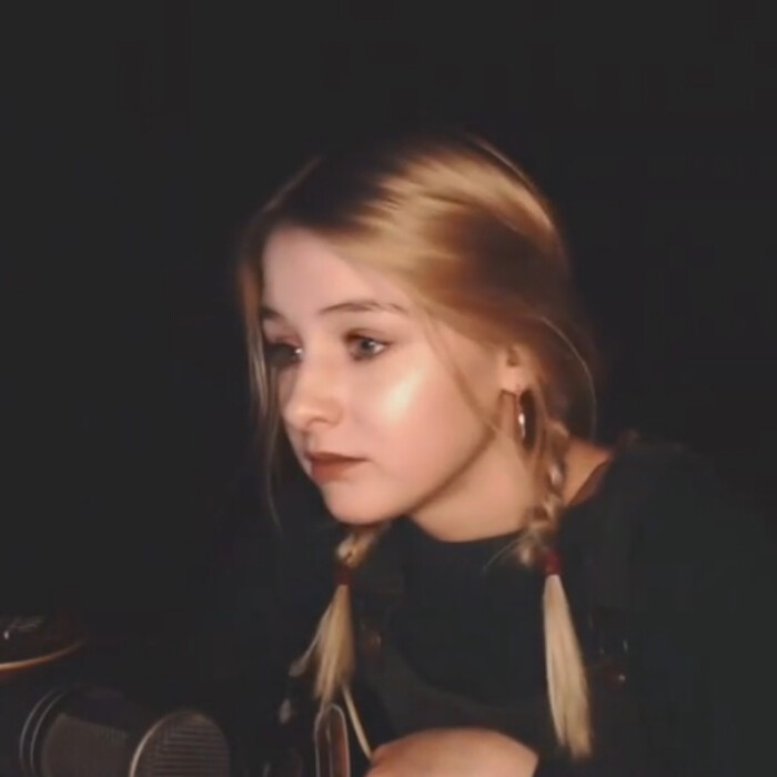 6686体育铜牌作者Helena