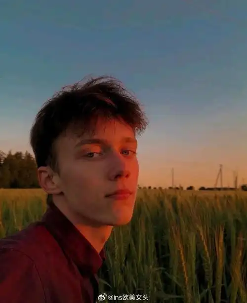 6686体育初级作者Sandra